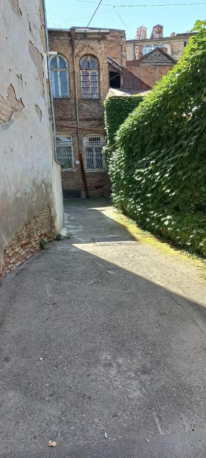 Teonas Home Tbilisi Eksteriør bilde